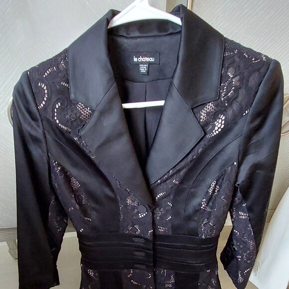 Le Chateau lace jacket - Picture 1 of 3
